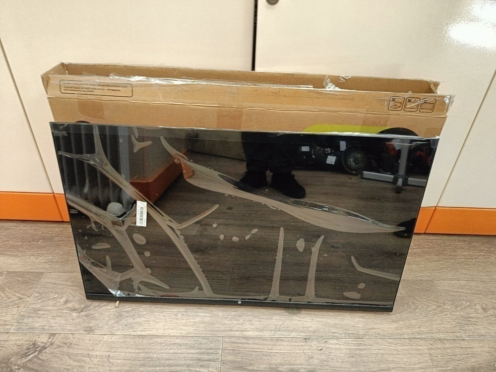 LED Телевизор HI RX-32H01FB