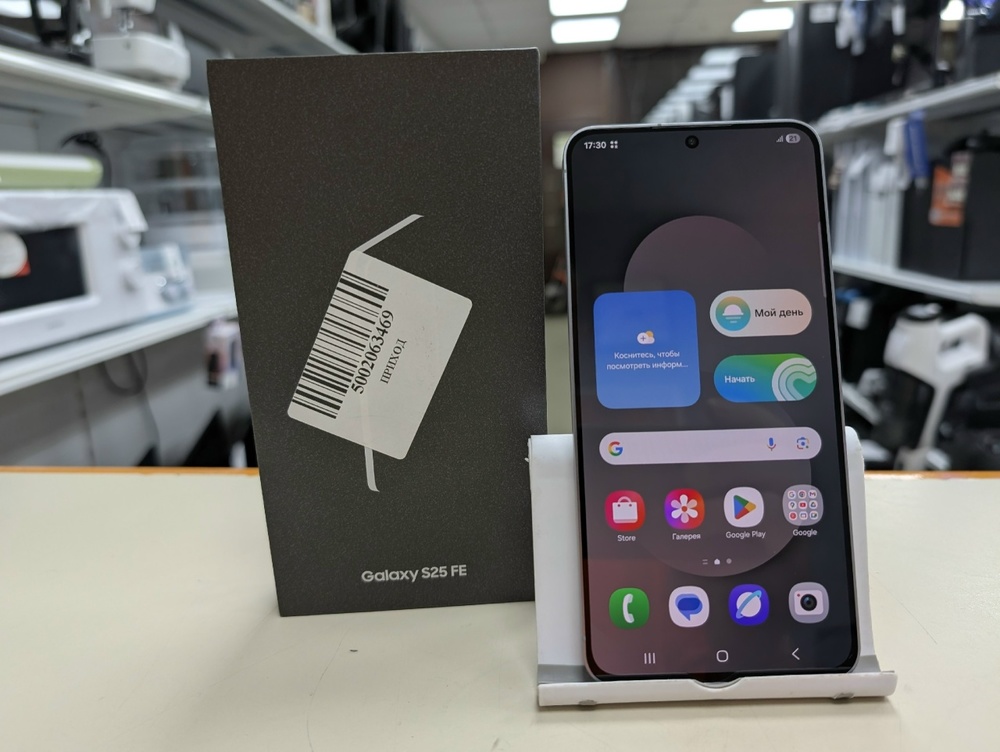 Смартфон Samsung Galaxy S25FE 8/256