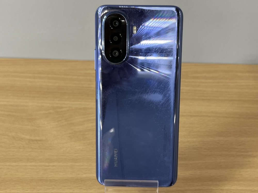 Смартфон Huawei Y70 4/64Gb