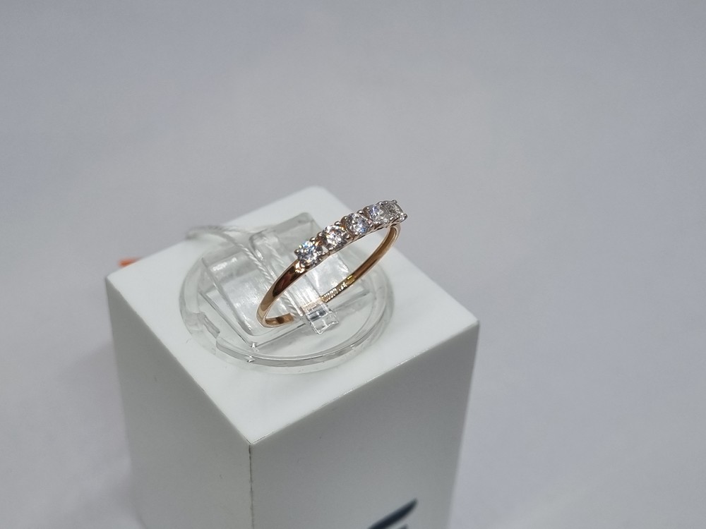 КОЛЬЦО С КАМНЯМИ (Au 585)