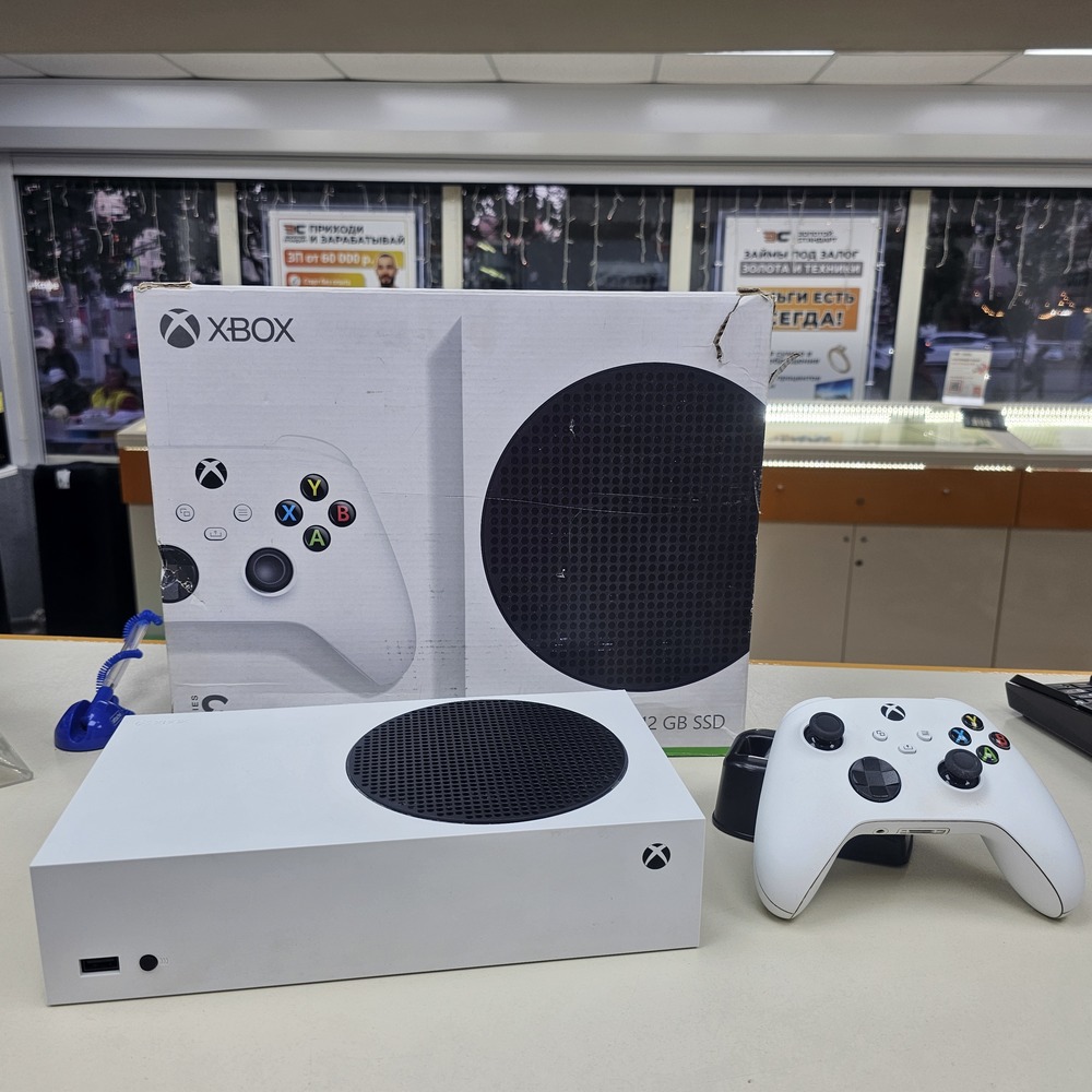 Игровая приставка Xbox Series S 512Gb SSD Игровая приставка Xbox Series S 512Gb SSD