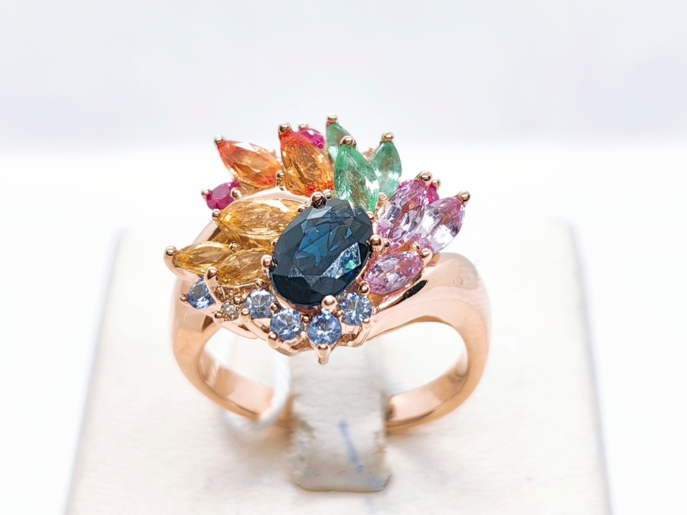 КОЛКМИ585 КОЛЬЦО С КАМНЯМИ (Au 585)