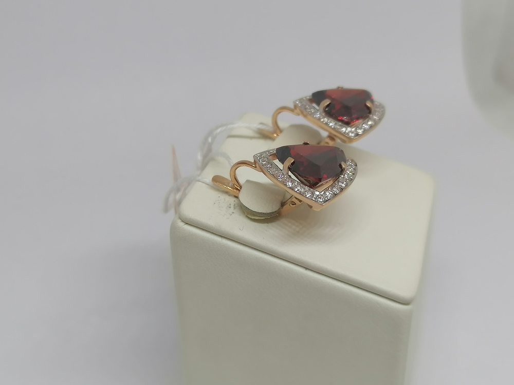 СЕРЬГИ С КАМНЯМИ (Au 585)