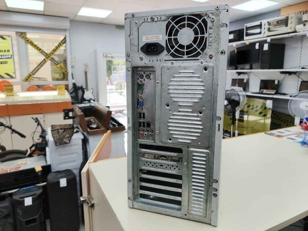 Системный блок Noname; FX-4330, Radeon HD 6700, 8 Гб, 240 Гб, Нет