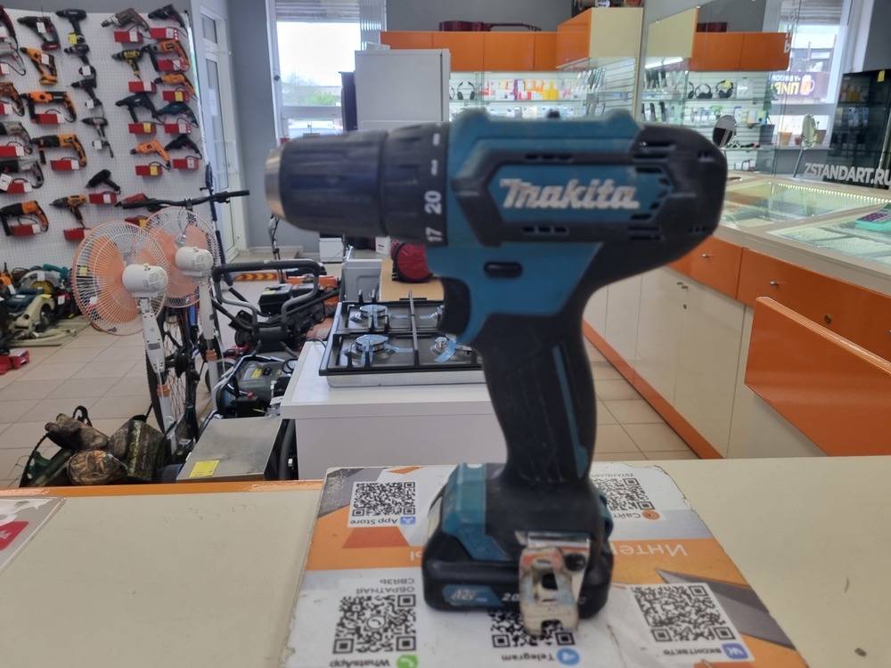 Шуруповерт Makita DF333D
