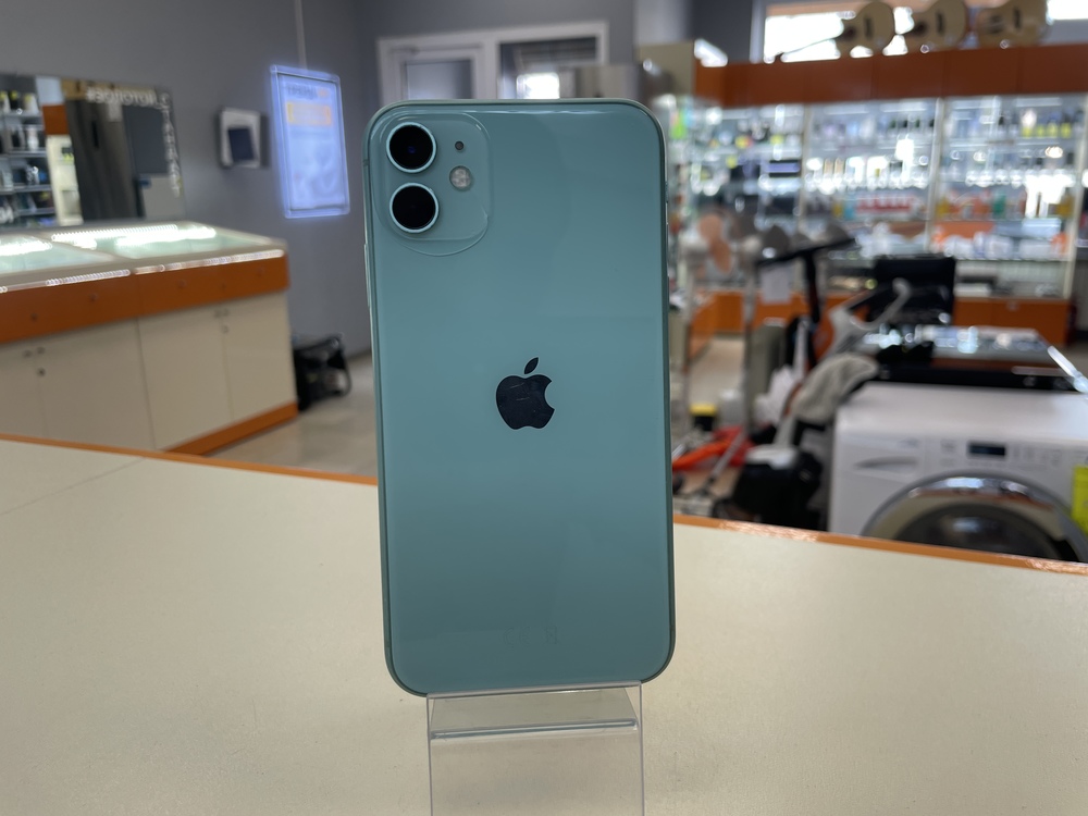 Смартфон Apple iPhone 11 64Gb