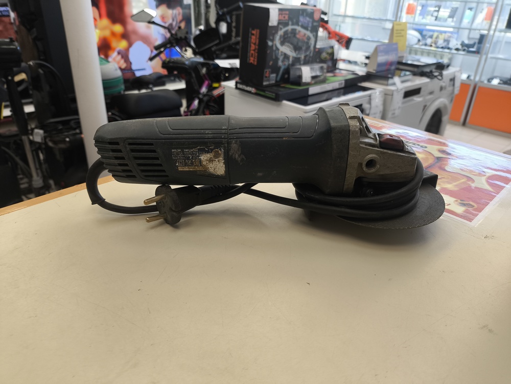 Угловая шлифмашина Bosch GWS 700