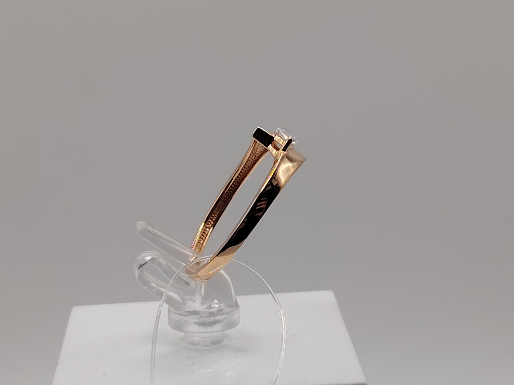 КОЛЬЦО С КАМНЕМ (Au 585)