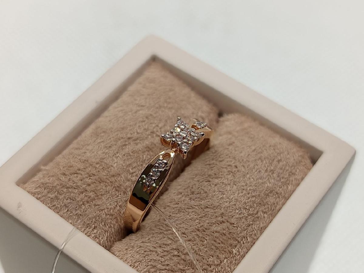 КОЛЬЦО С КАМНЯМИ (Au 585)