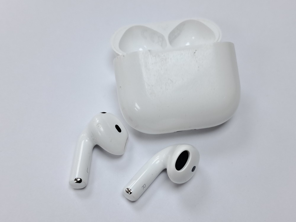 Наушники беспроводные Apple AirPods 4 с ANC