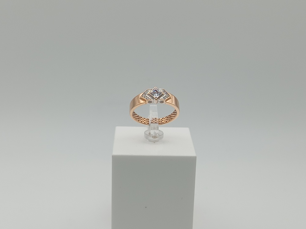 КОЛКМИ585 КОЛЬЦО С КАМНЯМИ (Au 585)