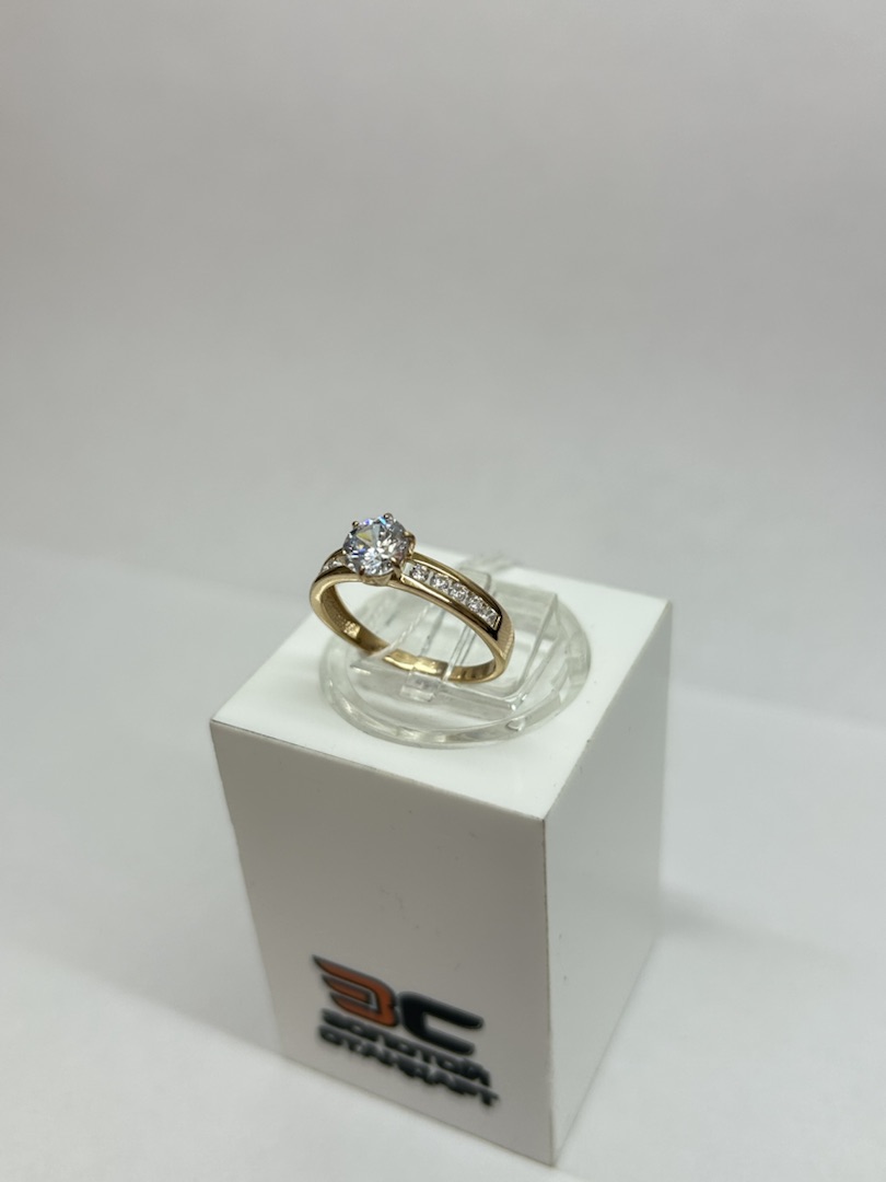 КОЛКМИ585 КОЛЬЦО С КАМНЯМИ (Au 585)