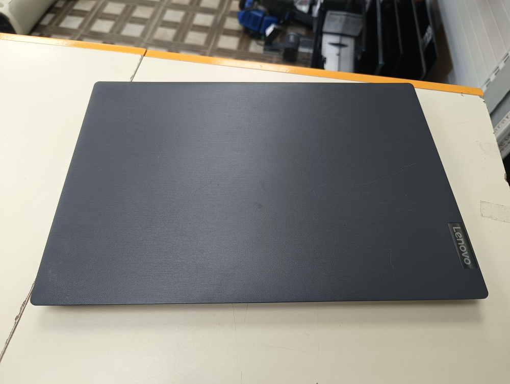 Ноутбук Lenovo ideapad 3; Celeron N4020, Intel UHD Graphics 600, 8 Гб, 240 Гб, Нет