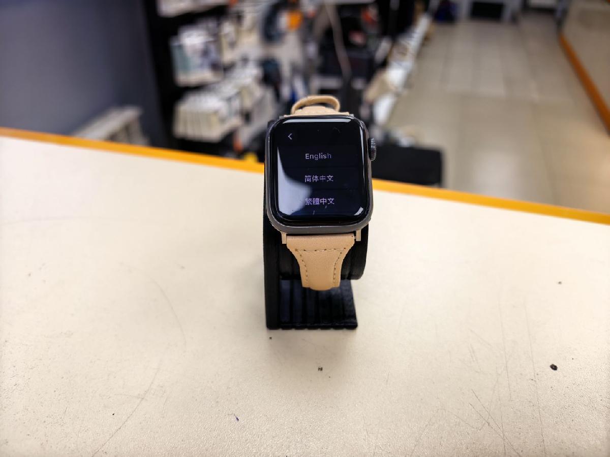 Смарт-часы Apple Watch SE 2020 40mm