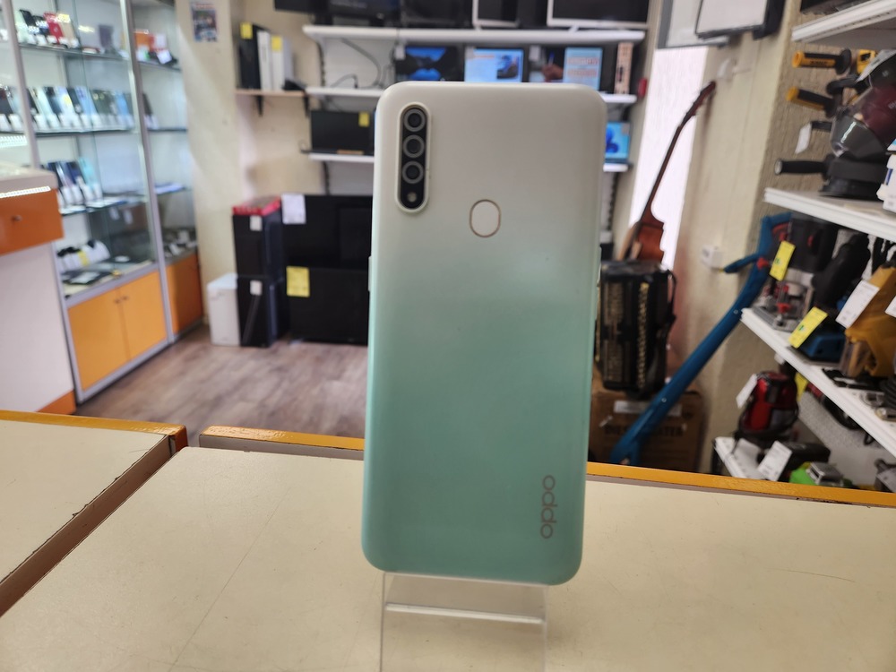 Смартфон Oppo A31