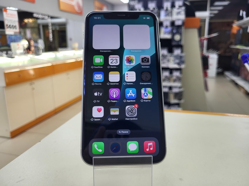 Смартфон Apple iPhone 11 128Gb