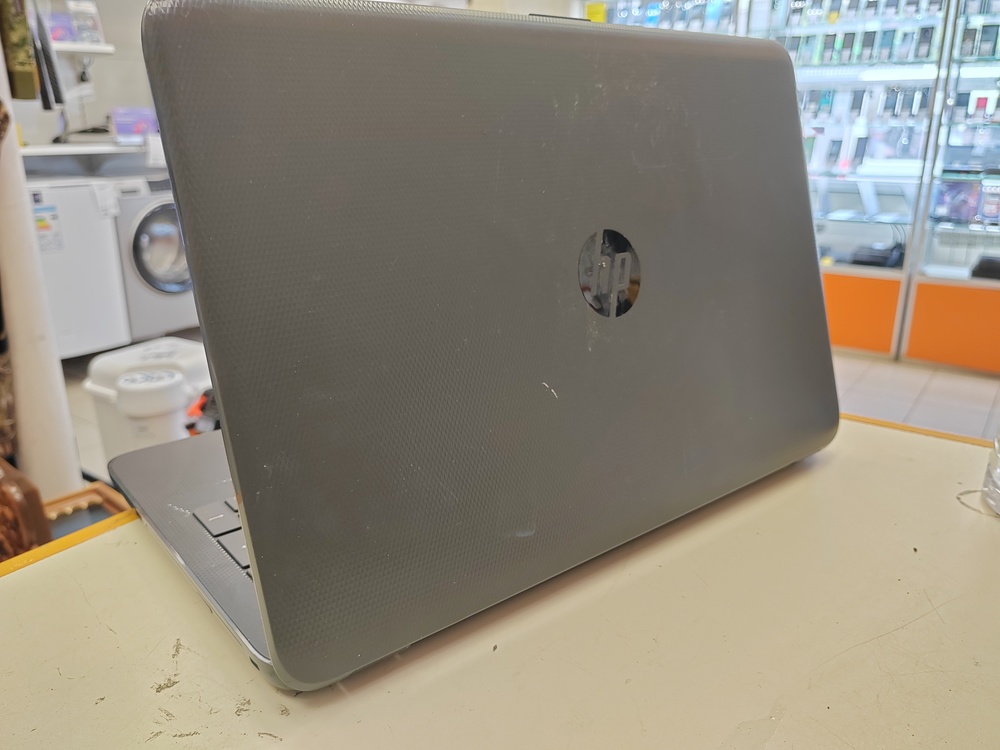 Ноутбук HP; A6-6310, HD Graphics, 4 Гб, Нет, 500 Гб