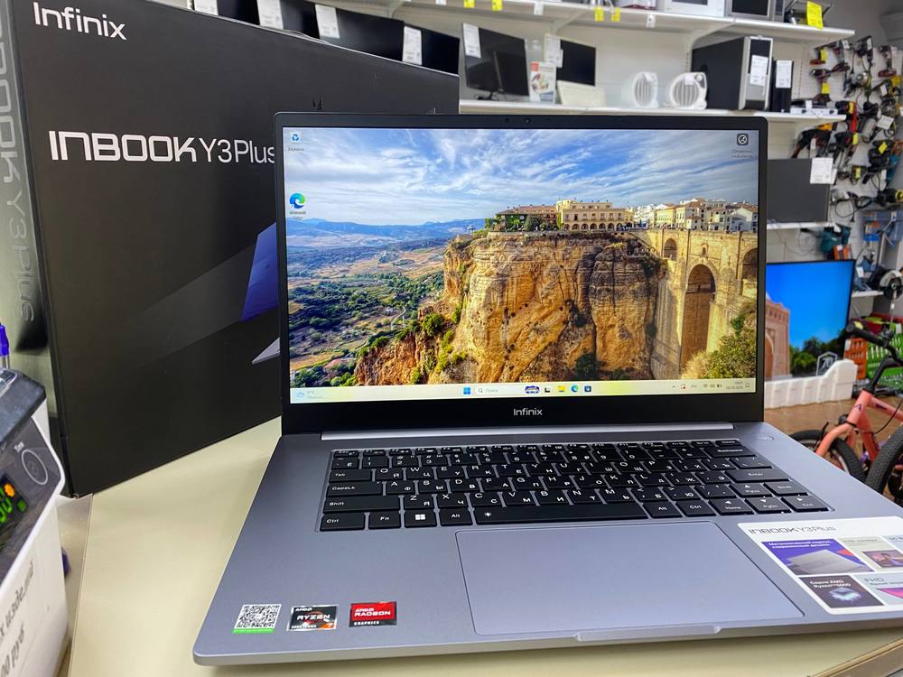 Ноутбук Infinix Inbook Y3 Max; Ryzen 7 5700U, AMD Radeon (TM) Graphics, 8 Гб, 512 GB, Нет