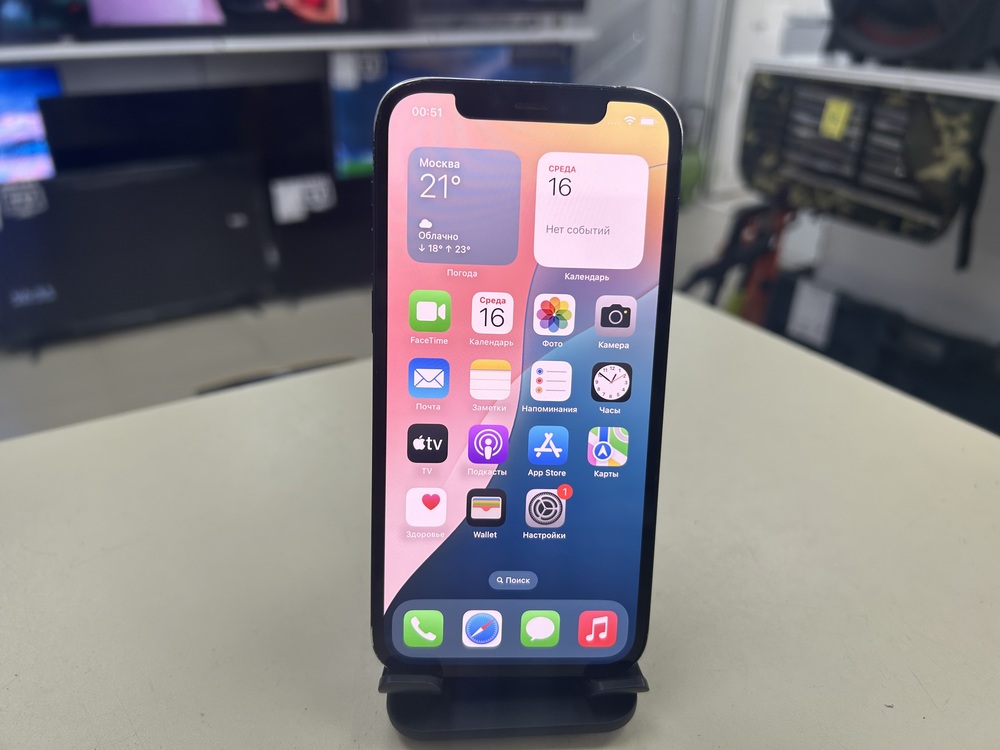 Смартфон Apple iPhone 12 64Gb