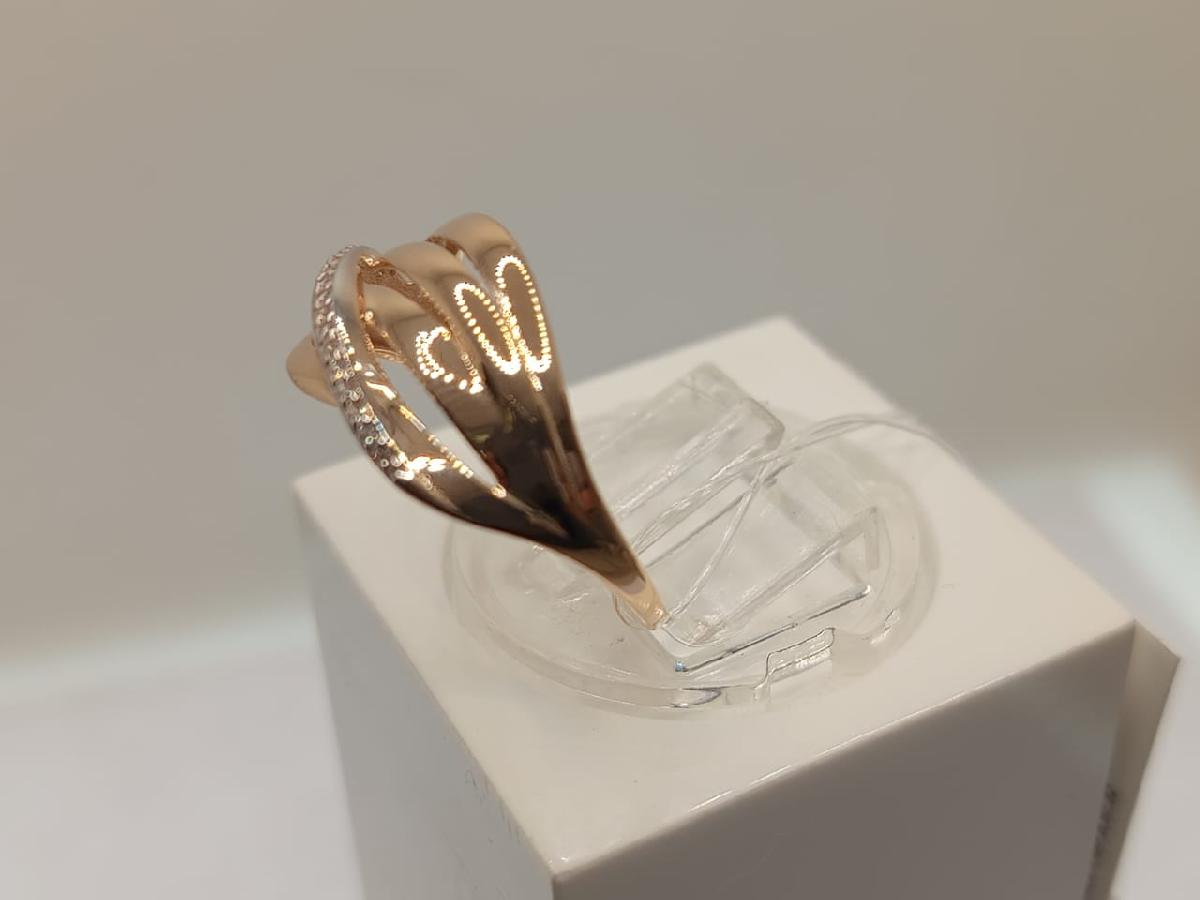 КОЛЬЦО С КАМНЯМИ (Au 585)