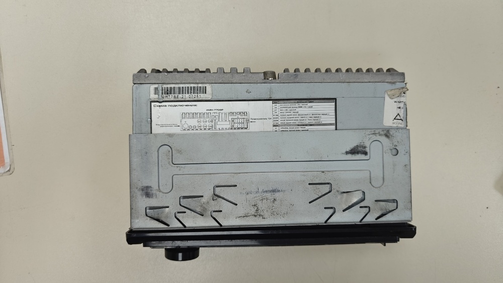 Автомагнитола Aura AMH-77DSP