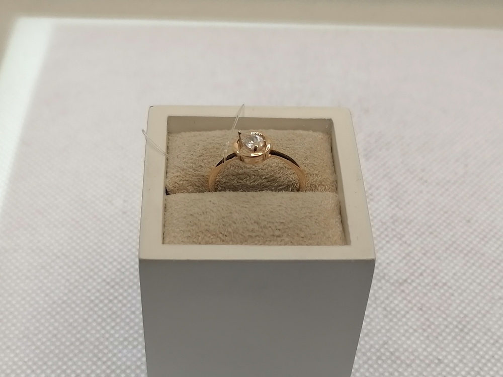 КОЛЬЦО С КАМНЕМ (Au 585)