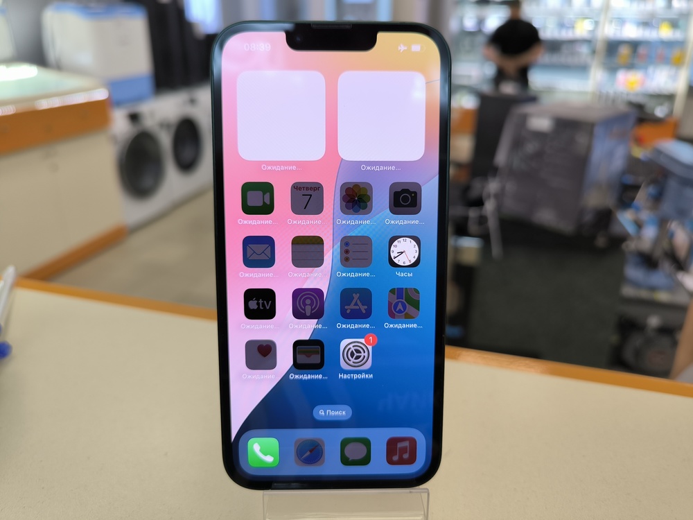 Смартфон Apple iPhone 13 128Gb