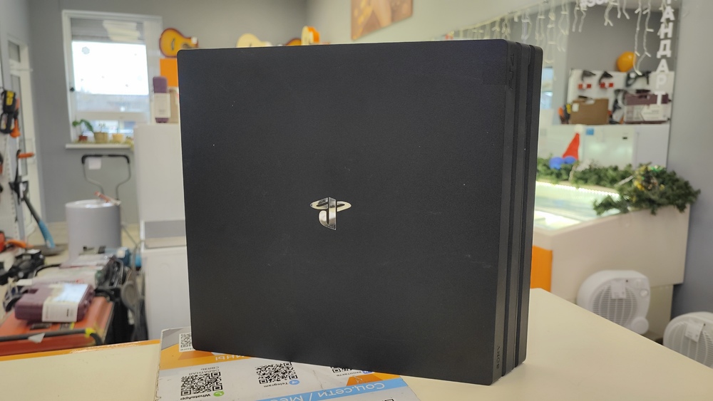 Игровая приставка PlayStation 4 Pro 500GB