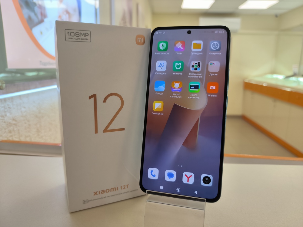 Смартфон Xiaomi 12T 8/128