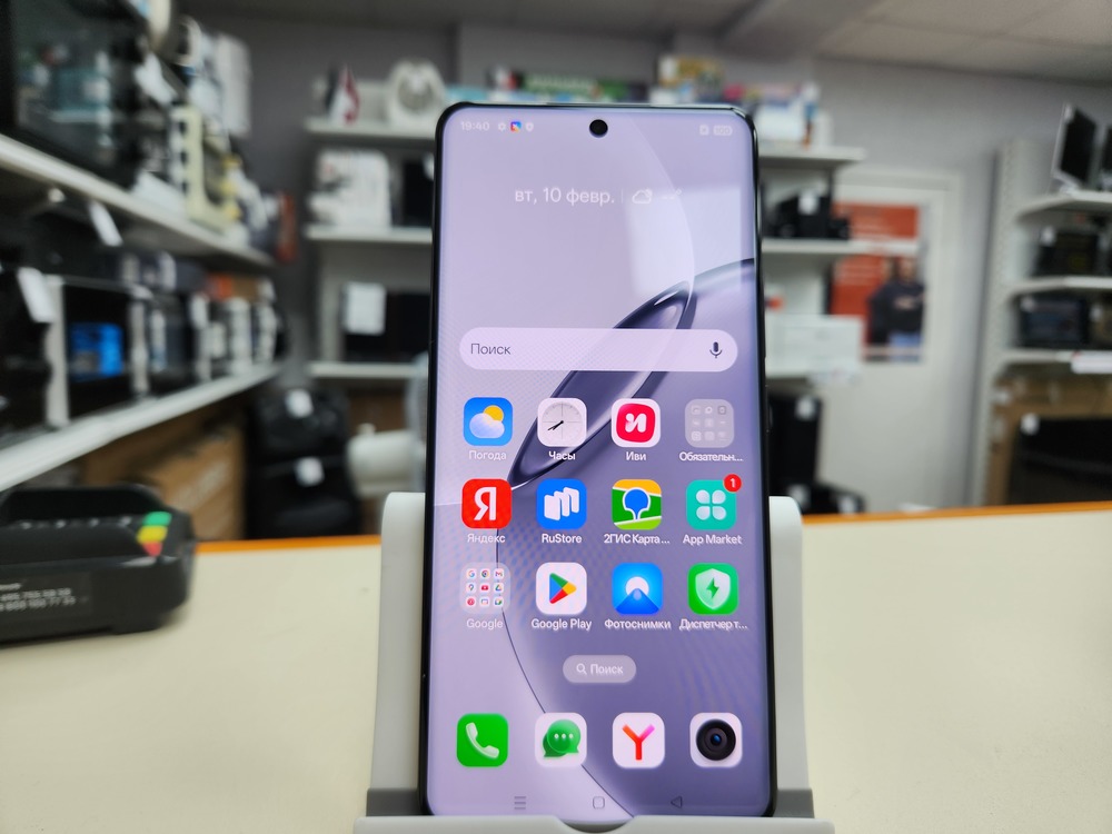 Смартфон Realme 16 Pro PLUS 12/512
