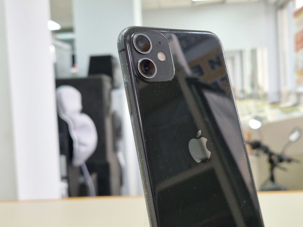 Смартфон Apple iPhone 11 128Gb