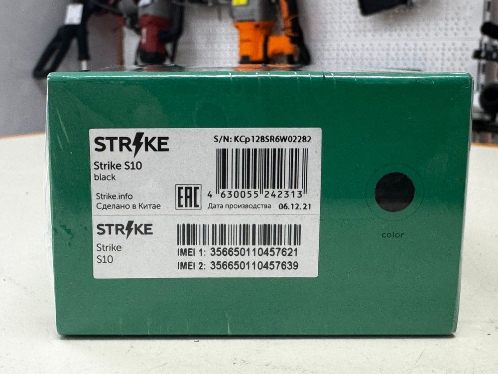 Мобильный телефон Strike S10