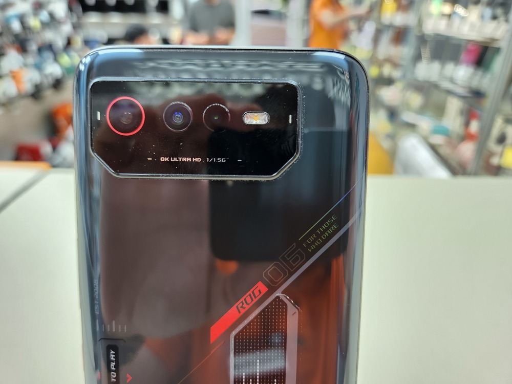 Смартфон Asus Rog Phone 6 12/128