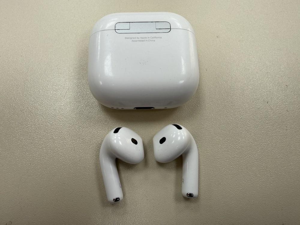 Наушники беспроводные Apple AirPods 4 с ANC