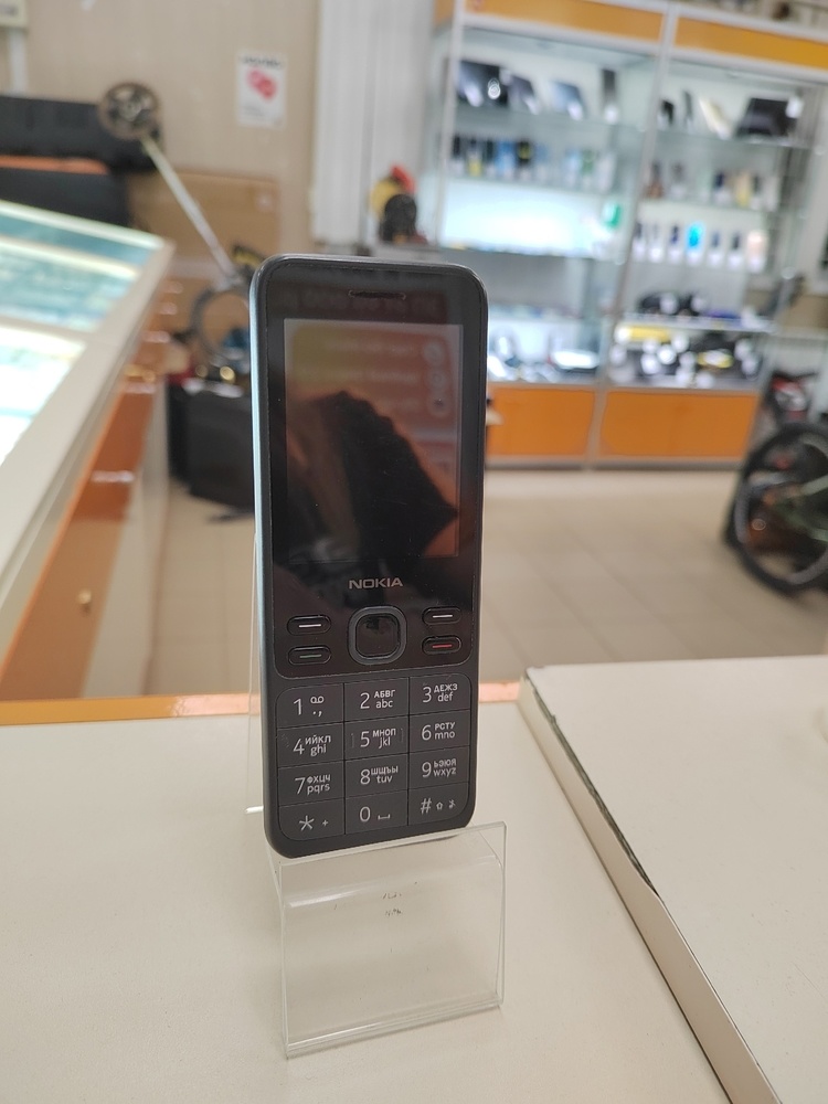 Мобильный телефон Nokia 100