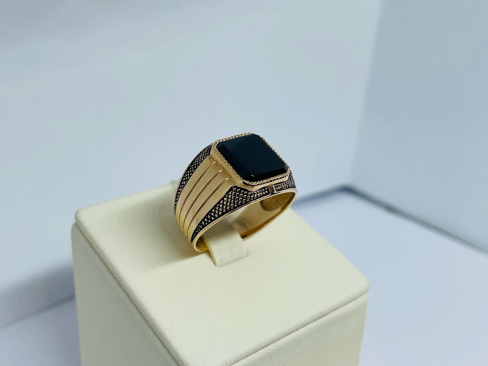 КМ-359_з КОЛЬЦО ПЕЧАТКА Эмаль с камнями (Au 585)