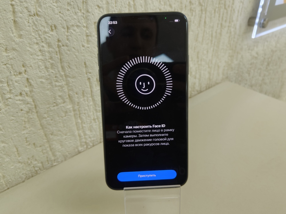 Смартфон Apple iPhone 11 Pro Max 64Gb