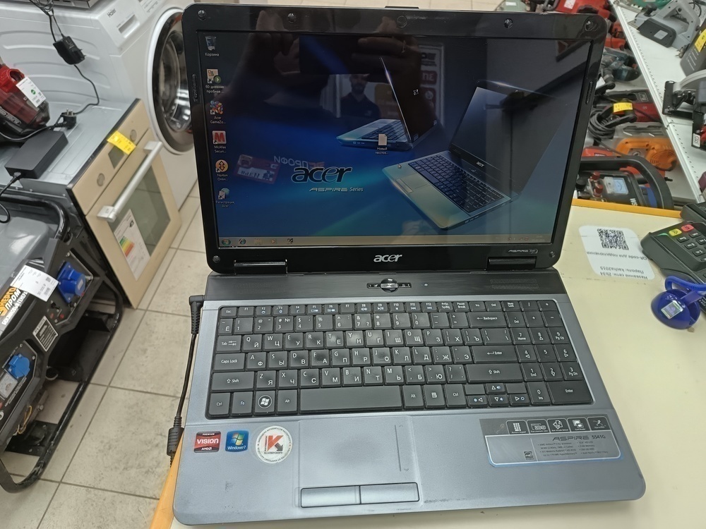 Ноутбук Acer; Athlon II M300, ATI Mobility Radeon HD 4550, 2 Гб, Нет, 240 Гб
