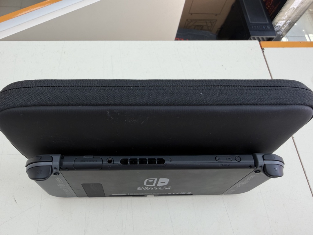 Игровая приставка Nintendo Switch