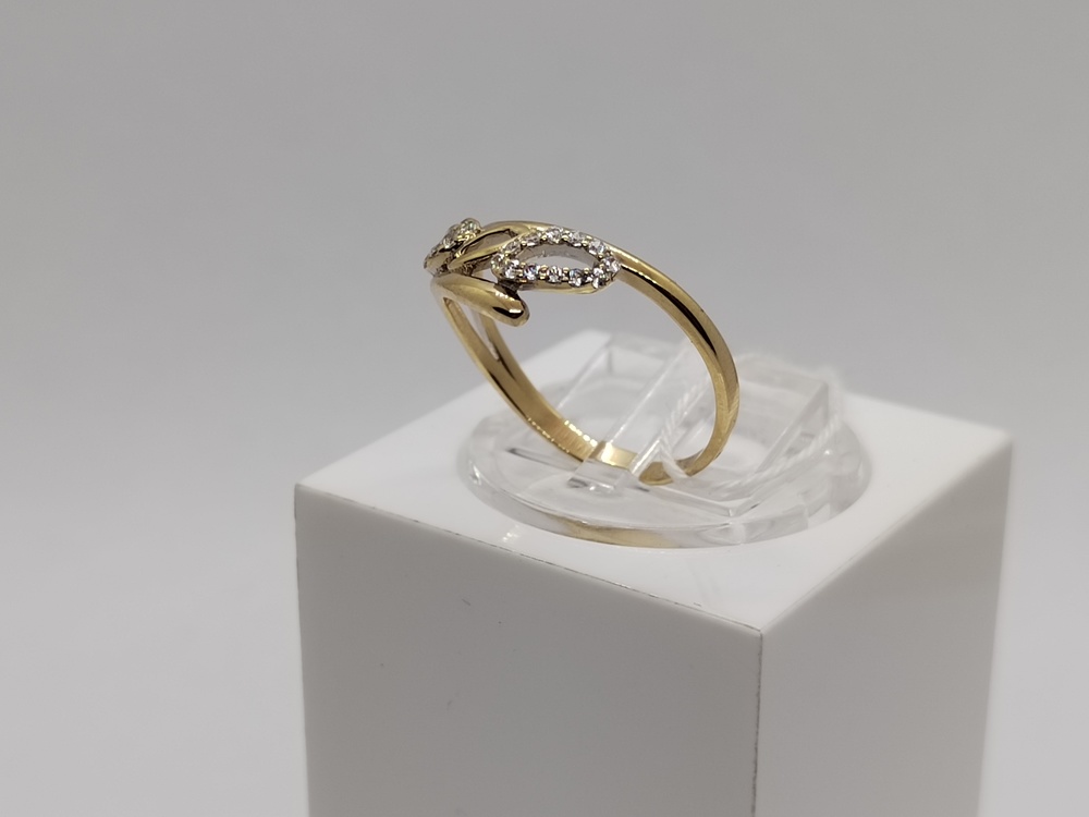 КОЛКМИ585 КОЛЬЦО С КАМНЯМИ (Au 585)