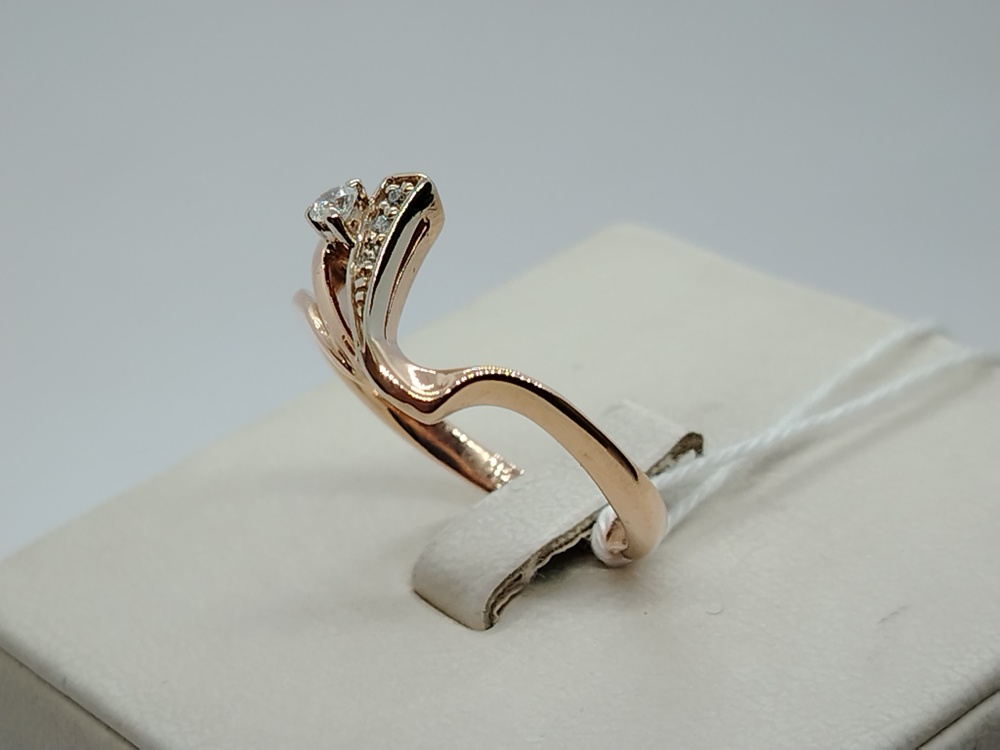 КОЛЬЦО С КАМНЯМИ (Au 585)