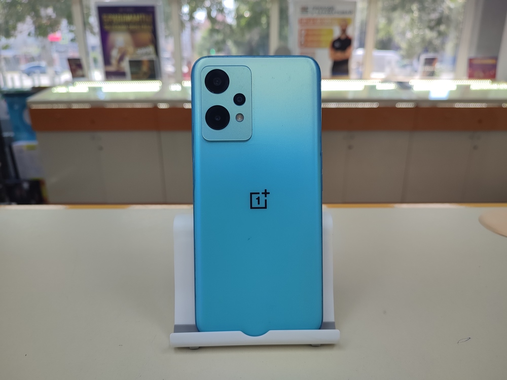 Смартфон OnePlus Nord CE2 Lite 5G 8/128