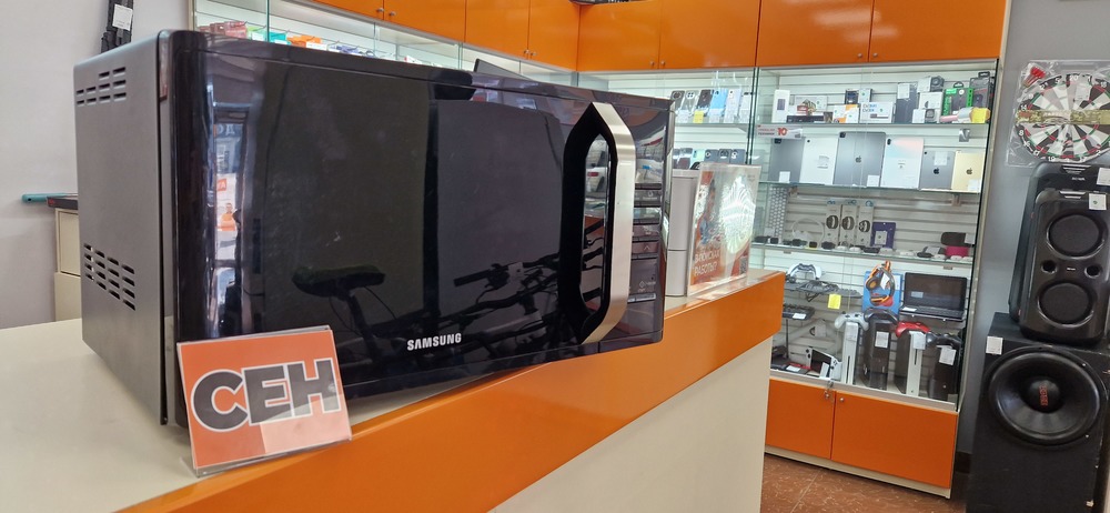 Микроволновая печь Samsung MG23K3573AK