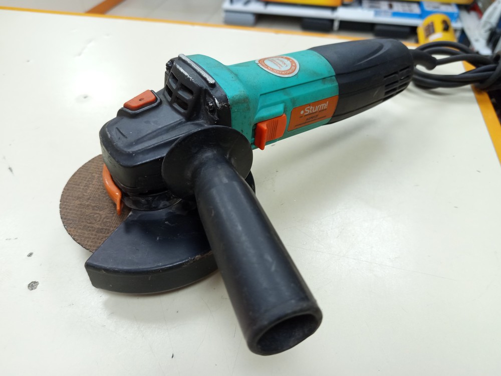 Угловая шлифмашина Sturm! AG90125