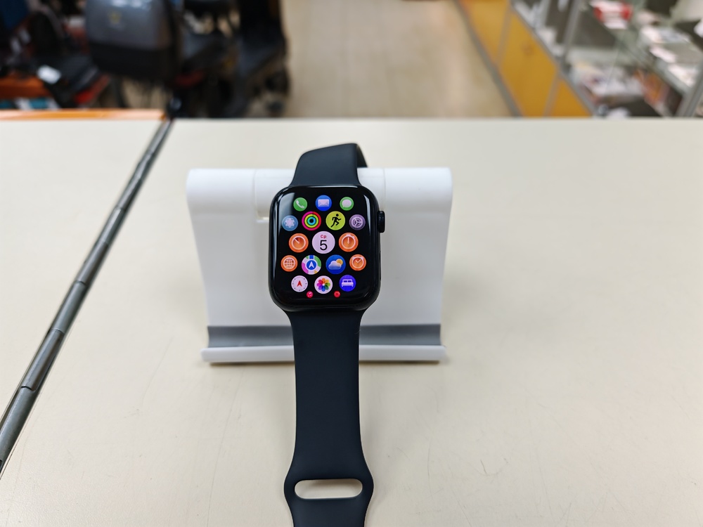 Смарт-часы Apple Watch SE 2022 44mm