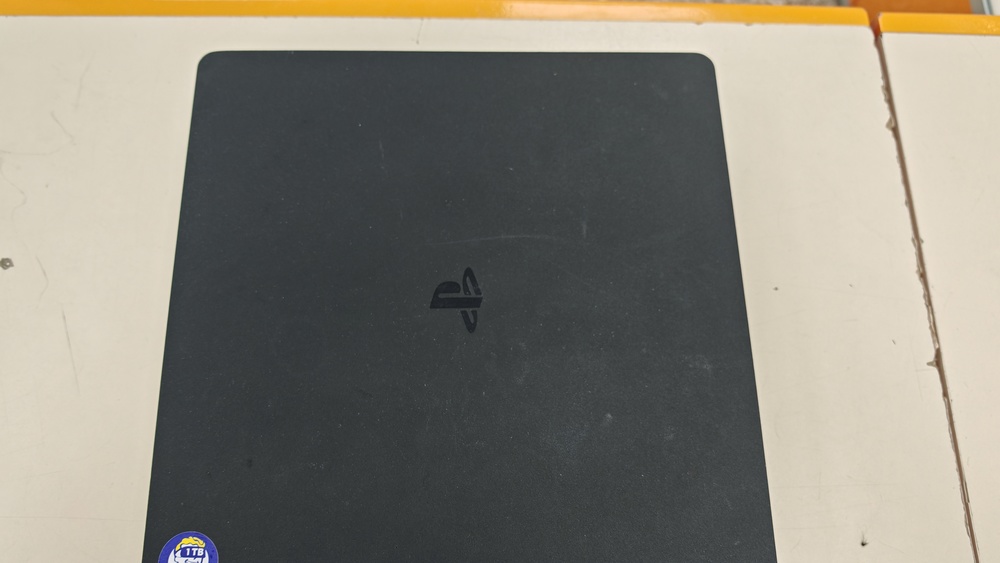 Игровая приставка PlayStation 4 Slim 1Tb