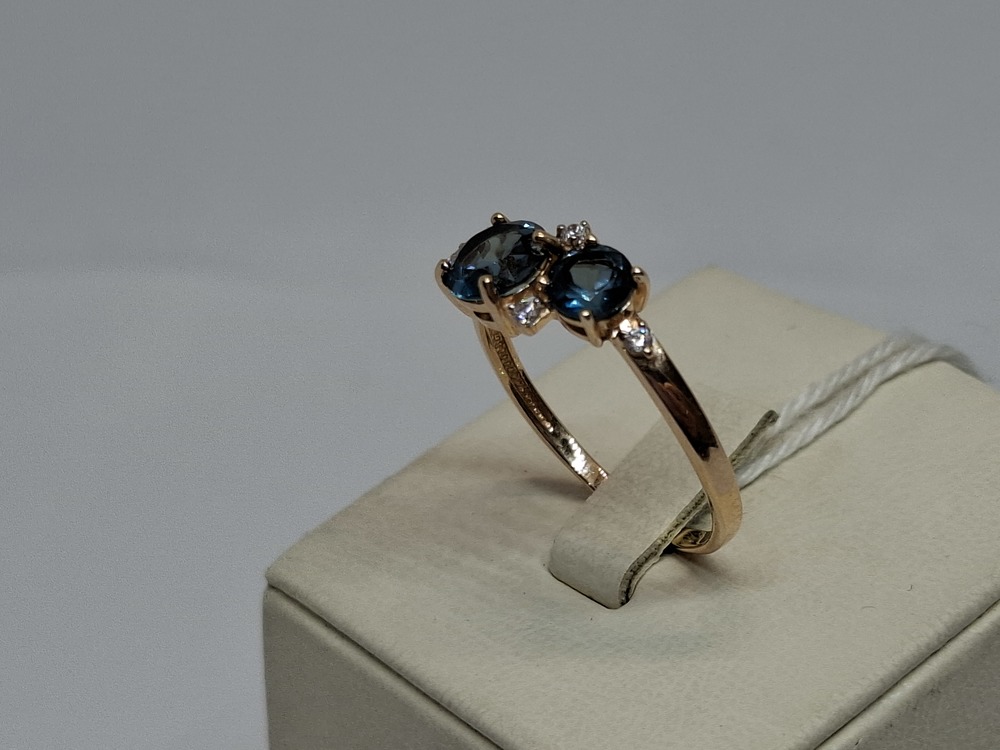 КОЛКМИ585 КОЛЬЦО С КАМНЯМИ (Au 585)