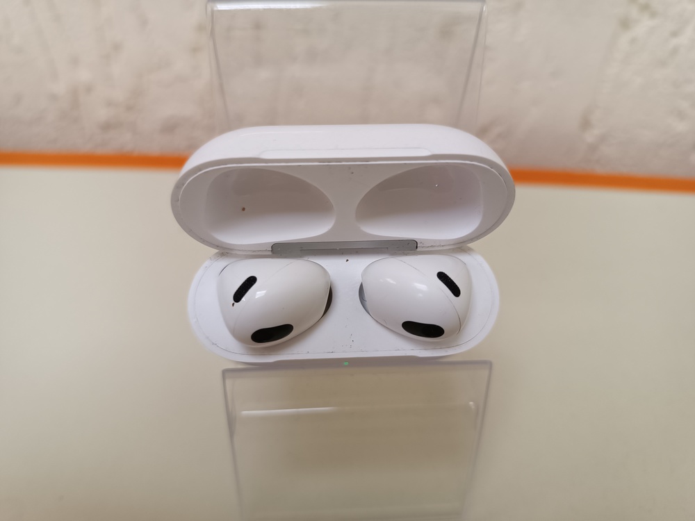 Наушники беспроводные Apple Airpods 3