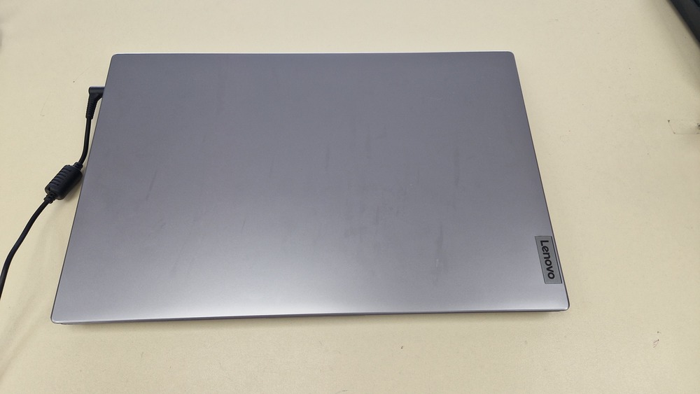 Ноутбук Lenovo v15 g4 amn; Ryzen 3 7320, Radeon 610M, 8 Гб, 480 Гб, Нет