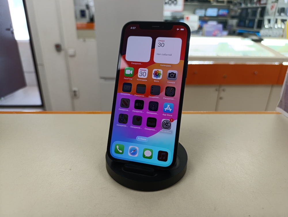 Смартфон Apple iPhone 12 128Gb